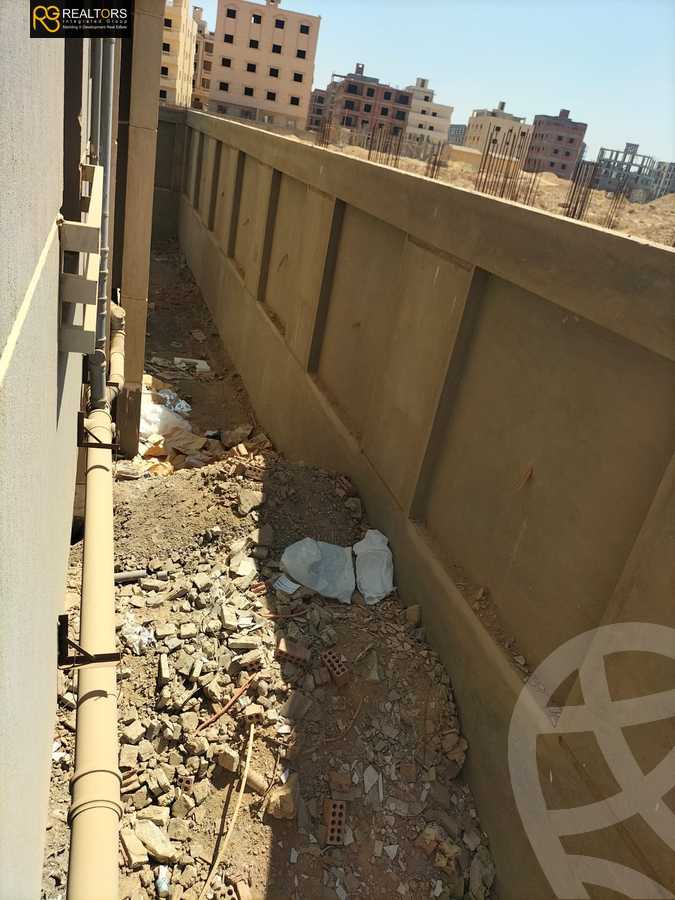 https://aqarmap.com.eg/en/listing/6316197-for-sale-cairo-el-sheikh-zayed-city-bait-el-watan