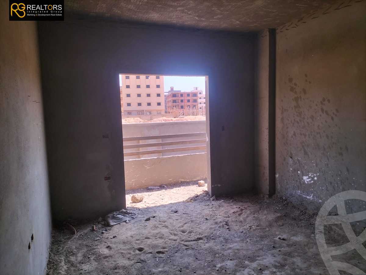 https://aqarmap.com.eg/en/listing/6316197-for-sale-cairo-el-sheikh-zayed-city-bait-el-watan