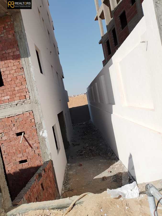 https://aqarmap.com.eg/ar/listing/6316323-for-sale-cairo-6th-of-october-hadaeq-october-social-housing-800-acre