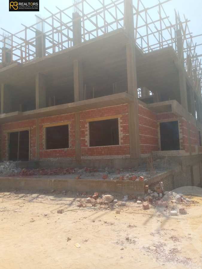 https://aqarmap.com.eg/en/listing/6317396-for-sale-cairo-new-cairo-compounds-hyde-park-park-corner-hyde-park