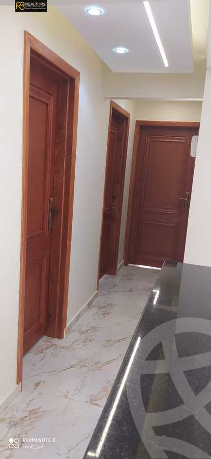 https://aqarmap.com.eg/ar/listing/6334261-for-sale-cairo-6th-of-october-hadaeq-october-kmbwnd-fy-hdyq-ktwbr-degla-gardens