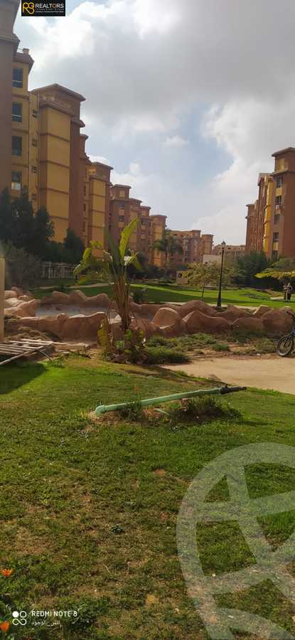 https://aqarmap.com.eg/ar/listing/6334261-for-sale-cairo-6th-of-october-hadaeq-october-kmbwnd-fy-hdyq-ktwbr-degla-gardens