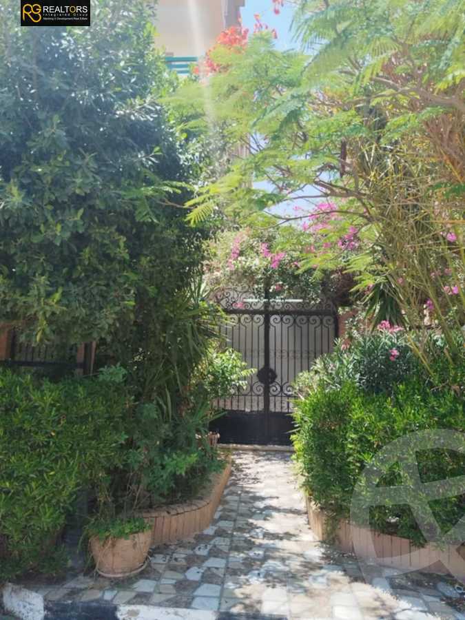 https://aqarmap.com.eg/ar/listing/6334519-for-sale-cairo-6th-of-october-el-ahyaa-neighborhood-8th-el-tahrir-rd