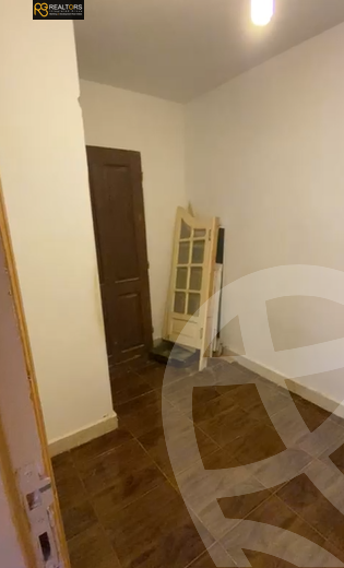 https://aqarmap.com.eg/en/listing/6334801-for-sale-cairo-6th-of-october-el-ahyaa-neighborhood-5th-street-19
