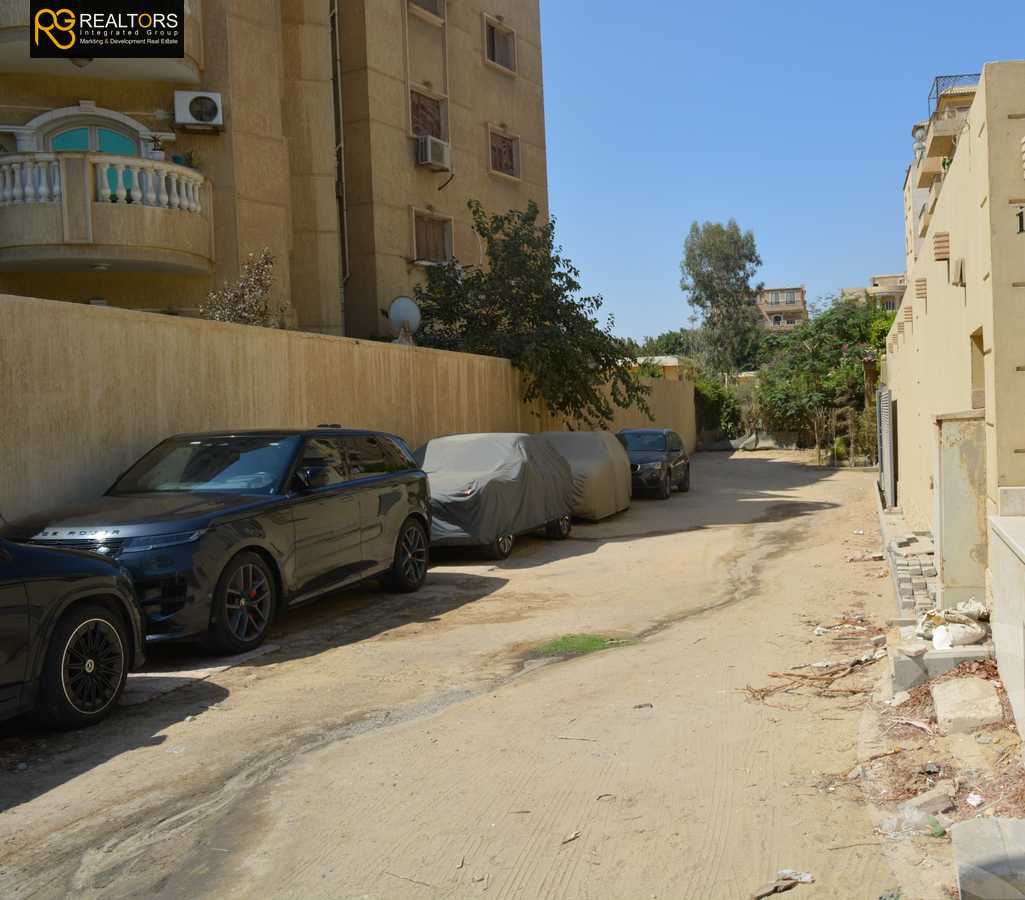 https://aqarmap.com.eg/ar/listing/6352893-for-sale-cairo-6th-of-october-el-hay-el-motamyz-fourth-touristic-village-amin-el-refae-st