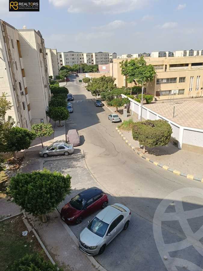 https://aqarmap.com.eg/en/listing/6352910-for-sale-cairo-el-sheikh-zayed-city-el-hay-elawel-street-10