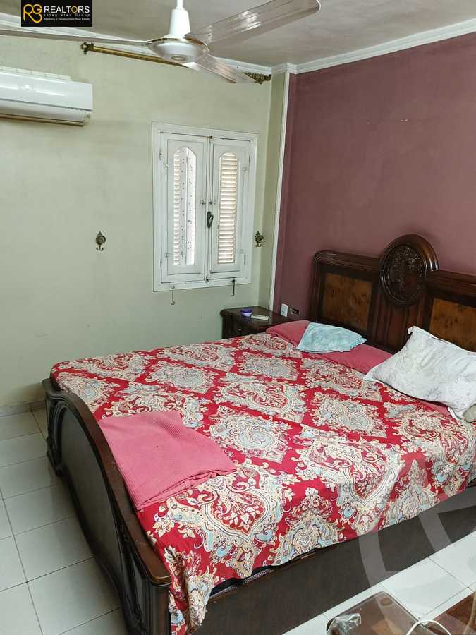 https://aqarmap.com.eg/en/listing/6352910-for-sale-cairo-el-sheikh-zayed-city-el-hay-elawel-street-10