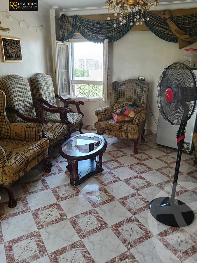 https://aqarmap.com.eg/en/listing/6352910-for-sale-cairo-el-sheikh-zayed-city-el-hay-elawel-street-10
