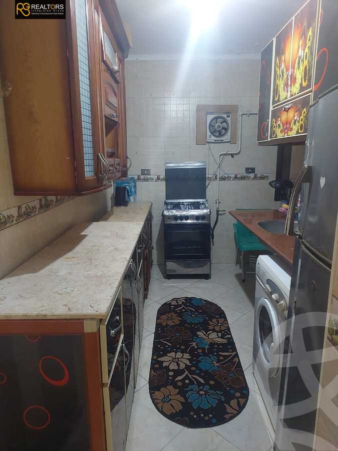 https://aqarmap.com.eg/ar/listing/6385652-for-sale-cairo-6th-of-october-el-ahyaa-neighborhood-3rd-al-hay-al-thalith-st