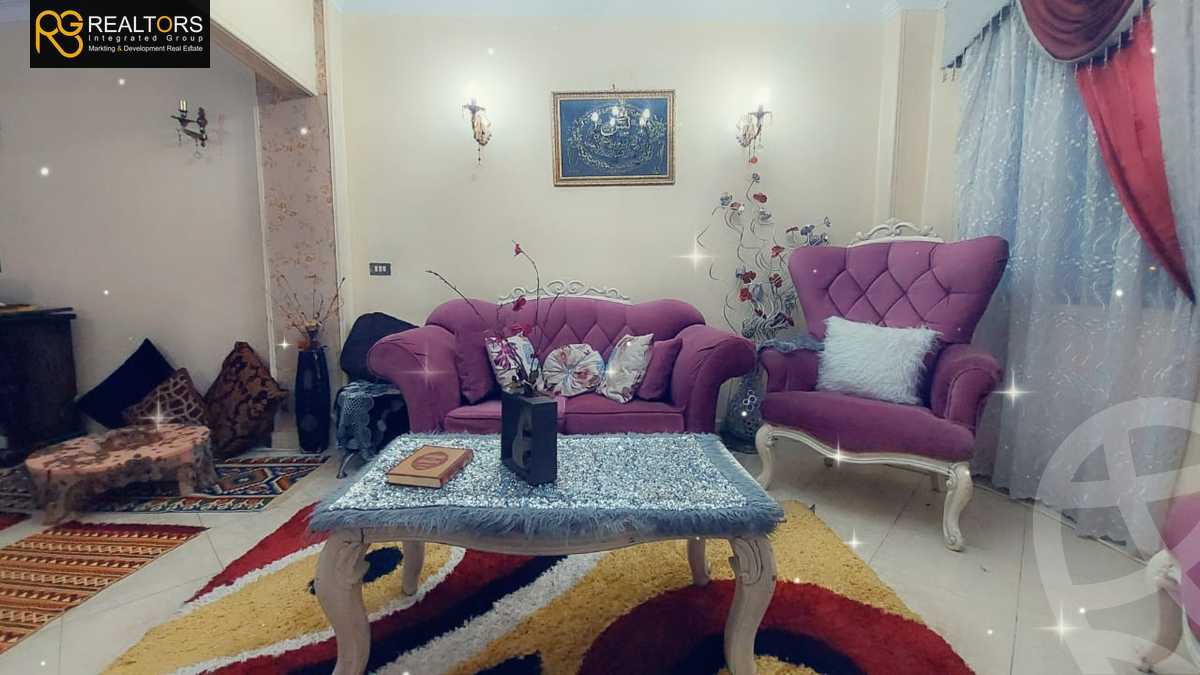 https://aqarmap.com.eg/ar/listing/6385652-for-sale-cairo-6th-of-october-el-ahyaa-neighborhood-3rd-al-hay-al-thalith-st