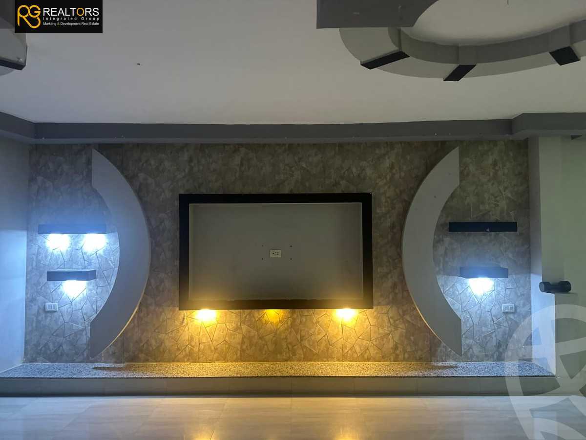 https://aqarmap.com.eg/ar/listing/6387223-for-sale-cairo-el-maadi-kornish-el-maadi-brj-thmn