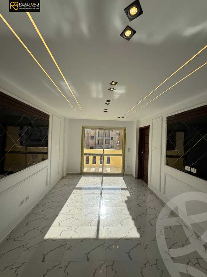 https://aqarmap.com.eg/ar/listing/6387640-for-sale-cairo-6th-of-october-hadaeq-october-kmbwnd-fy-hdyq-ktwbr-djlh-blmz-m-mr-lmrshdy