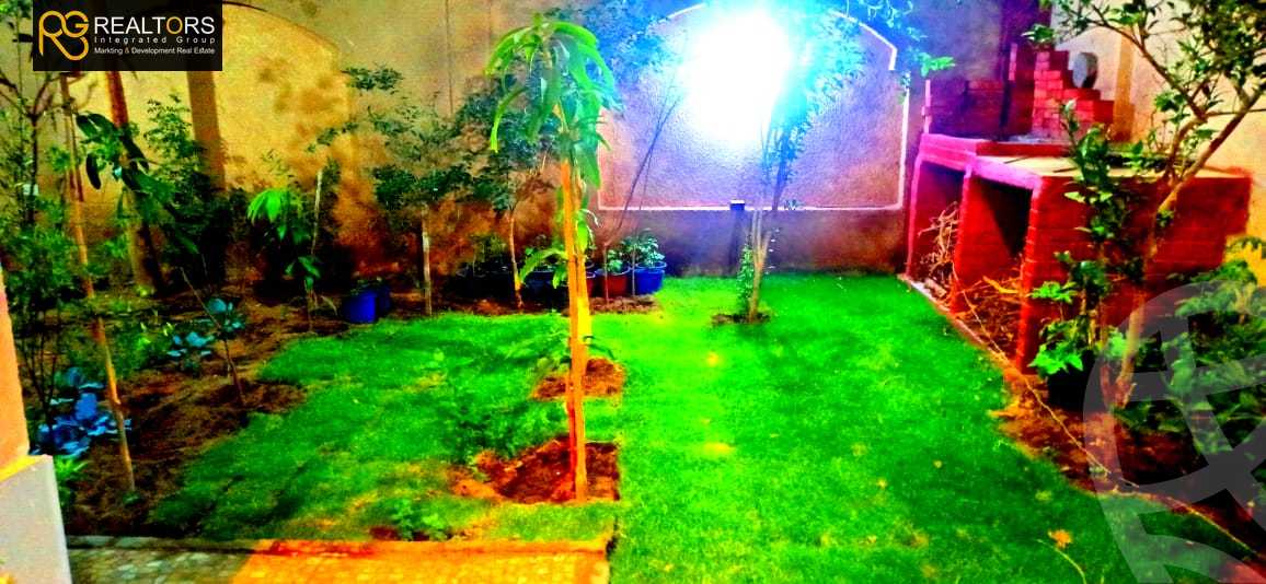 https://aqarmap.com.eg/en/listing/6395668-for-sale-cairo-el-sheikh-zayed-city-el-hay-el-khames-lhy-lkhms