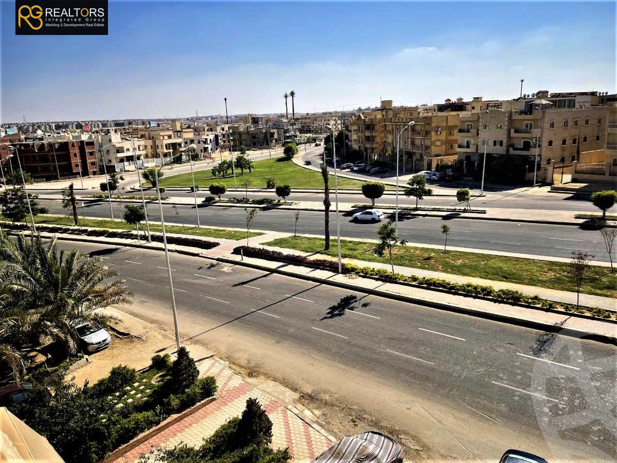 https://aqarmap.com.eg/ar/listing/6461960-for-sale-cairo-el-sheikh-zayed-city-el-hay-el-hady-ashaer-area-4-el-marwa-st