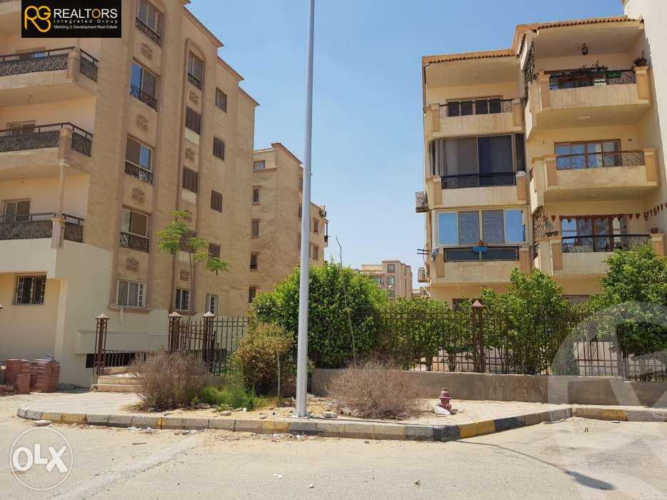 https://aqarmap.com.eg/en/listing/6529874-for-sale-cairo-6th-of-october-el-ahyaa-neighborhood-8th-el-tahrir-rd