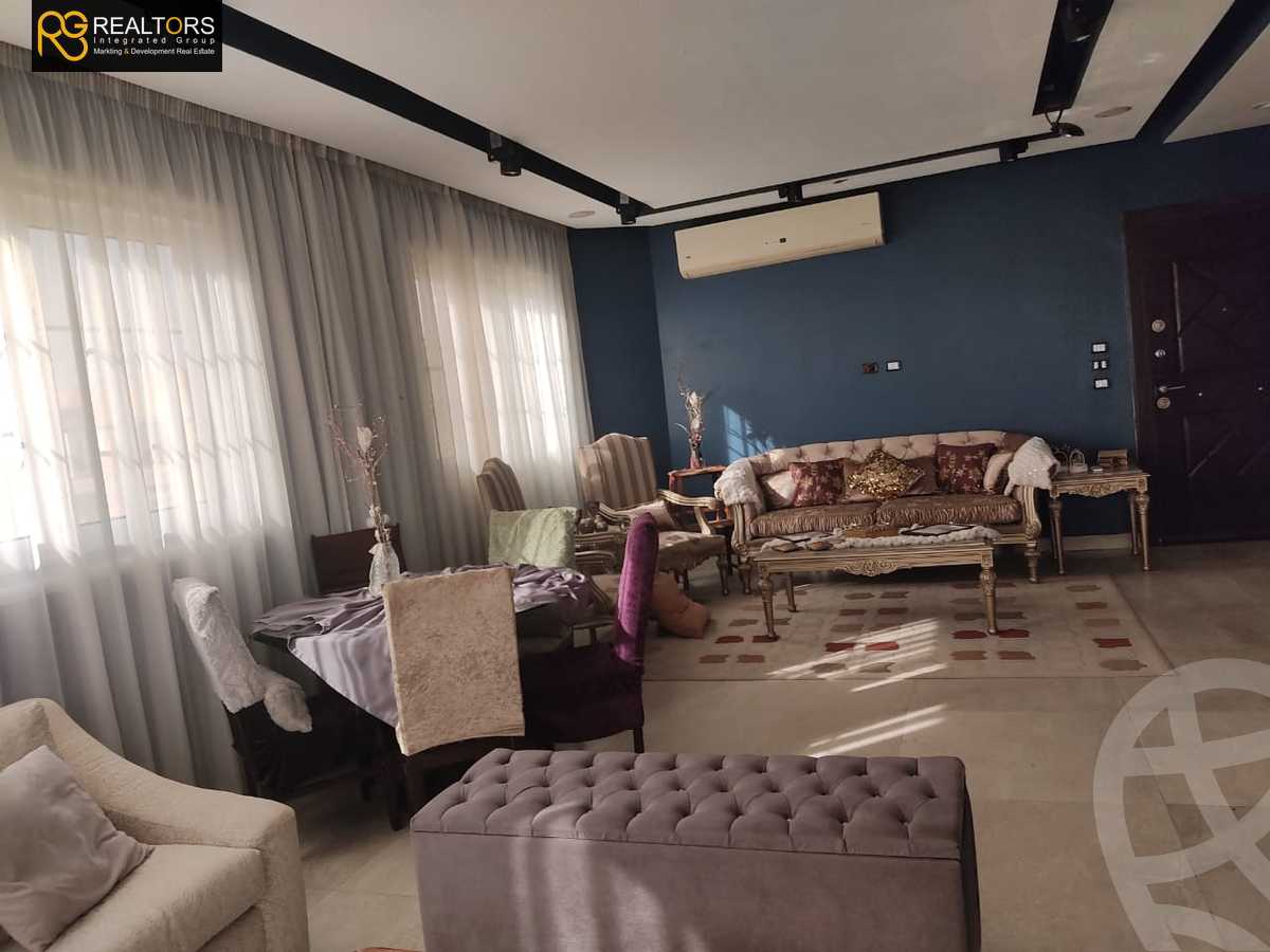 https://aqarmap.com.eg/en/listing/6532891-for-sale-cairo-6th-of-october-el-ahyaa-neighborhood-1st-sixth-neighborhood