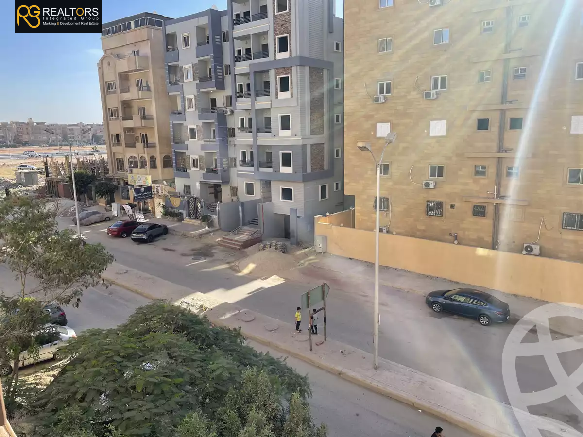 https://aqarmap.com.eg/ar/listing/6532940-for-sale-cairo-6th-of-october-el-ahyaa-neighborhood-2nd-street-2