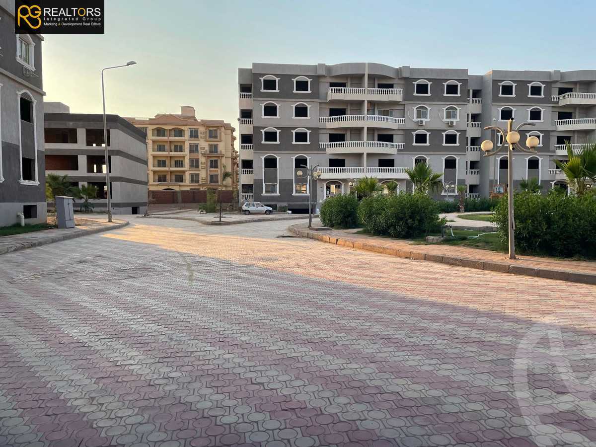 https://aqarmap.com.eg/en/listing/6533202-for-sale-cairo-6th-of-october-compounds-life-city-compound