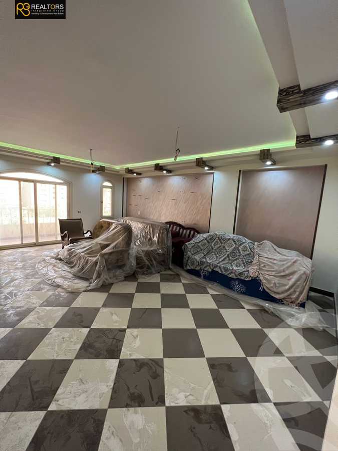 https://aqarmap.com.eg/ar/listing/6533349-for-sale-cairo-6th-of-october-el-ahyaa-neighborhood-5th-street-2