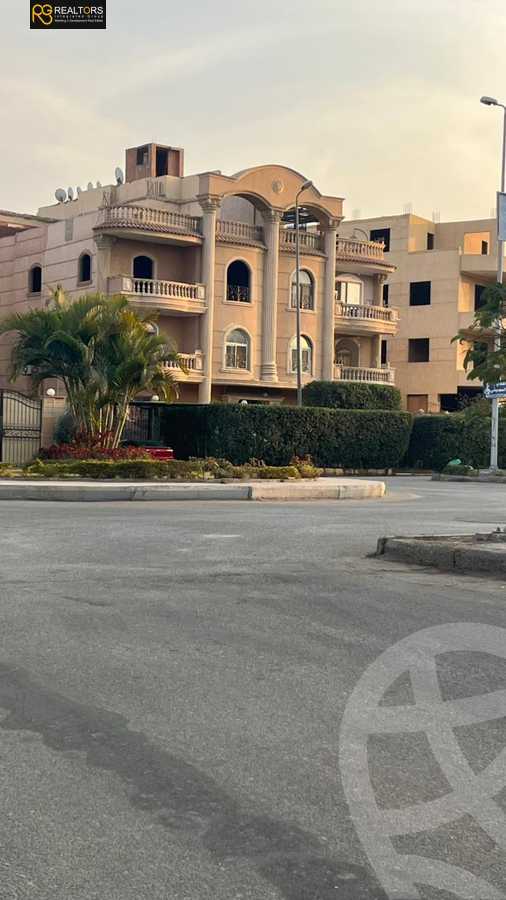 https://aqarmap.com.eg/ar/listing/6537729-for-sale-cairo-el-sheikh-zayed-city-el-hay-elthamen-area-1