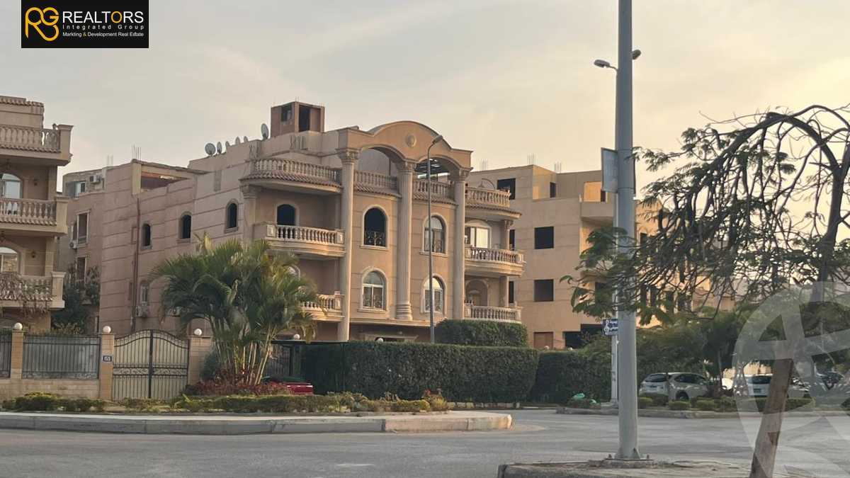 https://aqarmap.com.eg/ar/listing/6537729-for-sale-cairo-el-sheikh-zayed-city-el-hay-elthamen-area-1