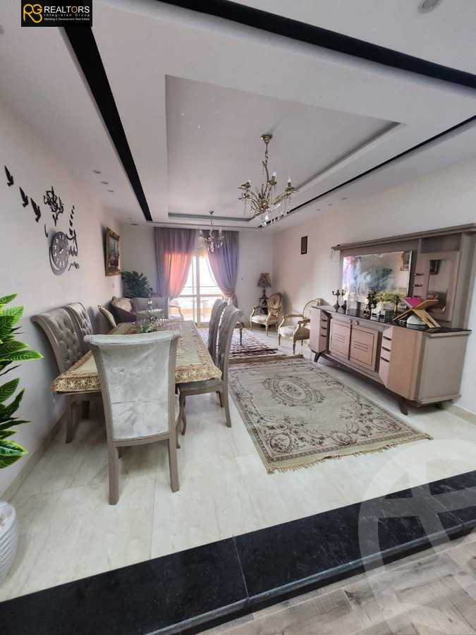 https://aqarmap.com.eg/ar/listing/6537773-for-sale-cairo-el-sheikh-zayed-city-compounds-el-khamayel