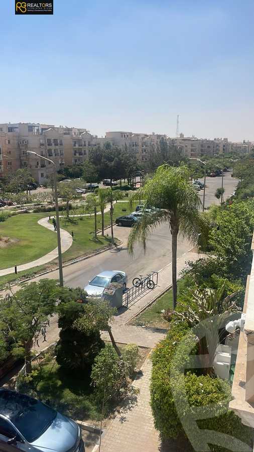 https://aqarmap.com.eg/ar/listing/6538053-for-sale-cairo-el-sheikh-zayed-city-compounds-beverly-hills