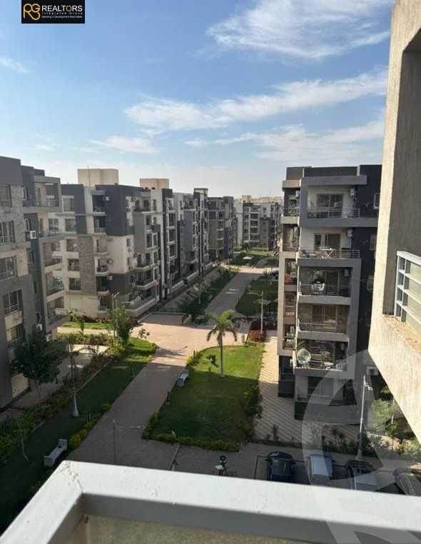 https://aqarmap.com.eg/en/listing/6538306-for-sale-cairo-el-sheikh-zayed-city-compounds-jn-zyd
