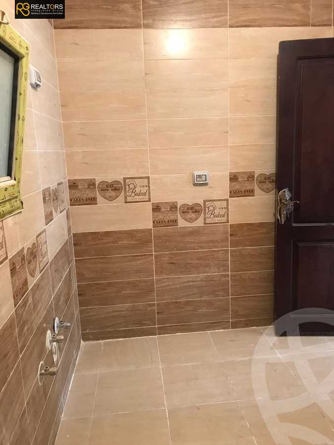 https://aqarmap.com.eg/ar/listing/6538619-for-sale-cairo-el-sheikh-zayed-city-compounds-jn-zyd