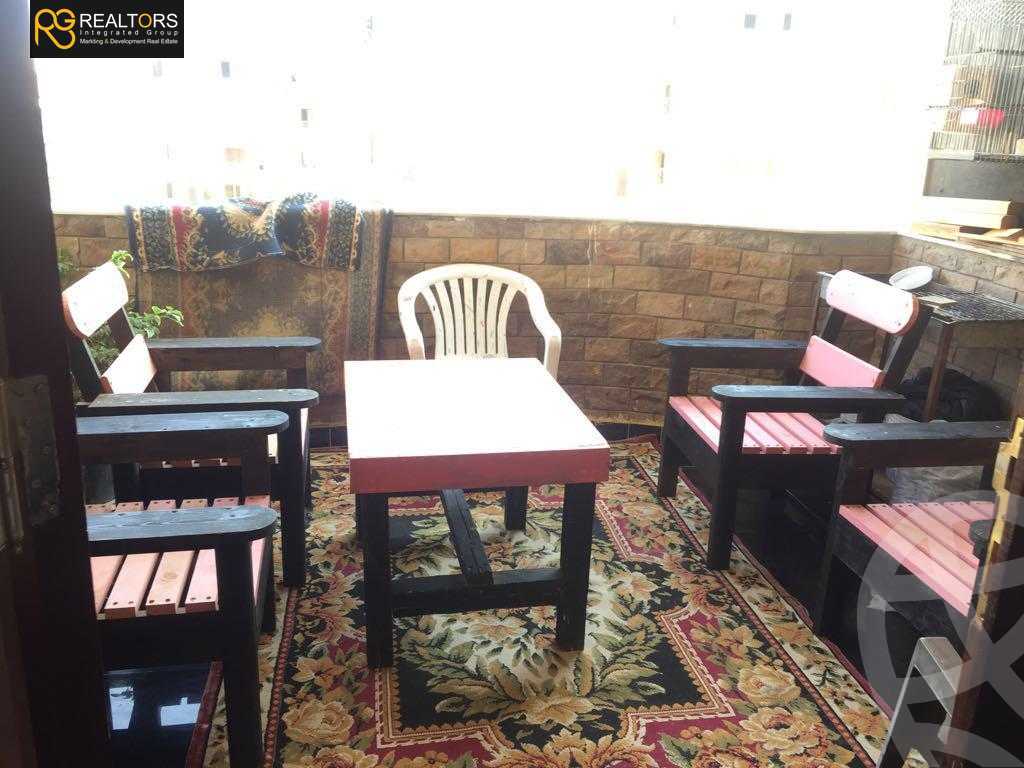 https://aqarmap.com.eg/en/listing/6540878-for-sale-cairo-el-sheikh-zayed-city-el-hay-el-hady-ashaer-area-2-street-31