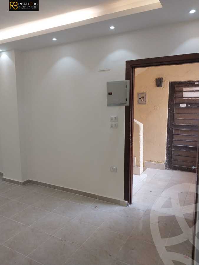 https://aqarmap.com.eg/en/listing/6563879-for-sale-cairo-el-sheikh-zayed-city-el-hay-elawel-street-45