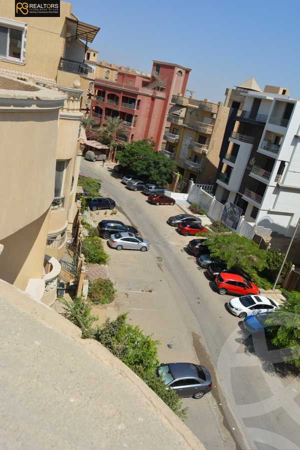https://aqarmap.com.eg/en/listing/6563914-for-sale-cairo-6th-of-october-el-hay-el-motamyz-fourth-touristic-village-amin-el-refae-st