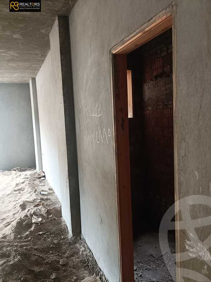 https://aqarmap.com.eg/ar/listing/6595098-for-sale-cairo-el-sheikh-zayed-city-compounds-zayed-heights-compound