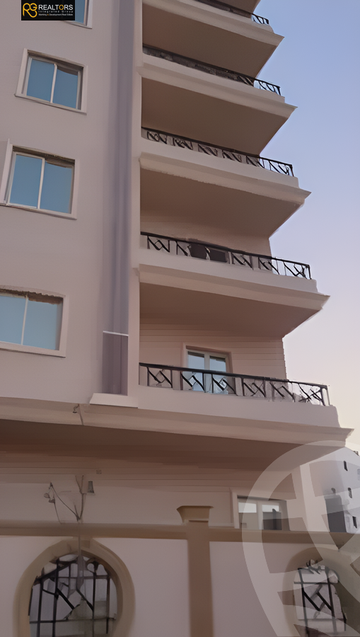 https://aqarmap.com.eg/ar/listing/6626926-for-sale-cairo-6th-of-october-el-ahyaa-neighborhood-9th