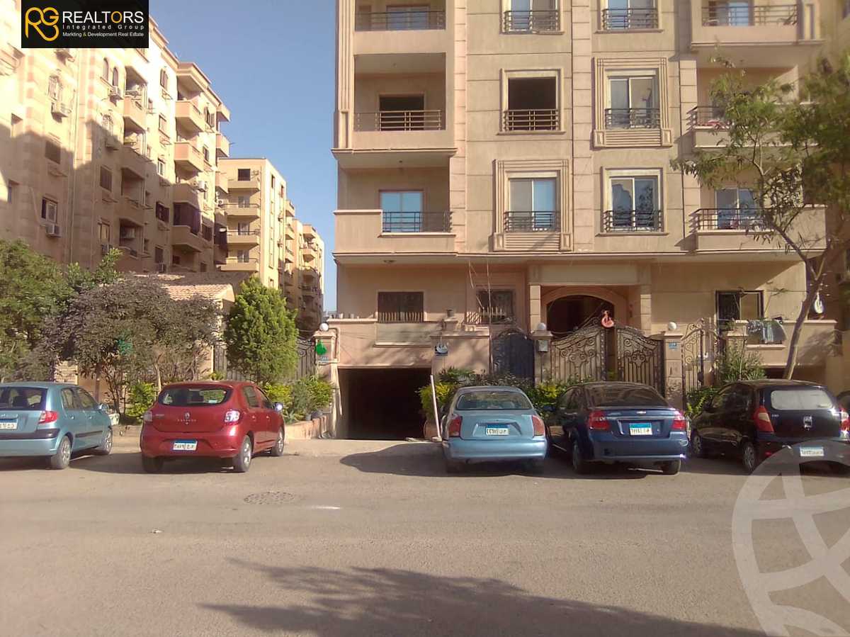 https://aqarmap.com.eg/en/listing/6627644-for-sale-cairo-6th-of-october-lmstthmr-lsgyr