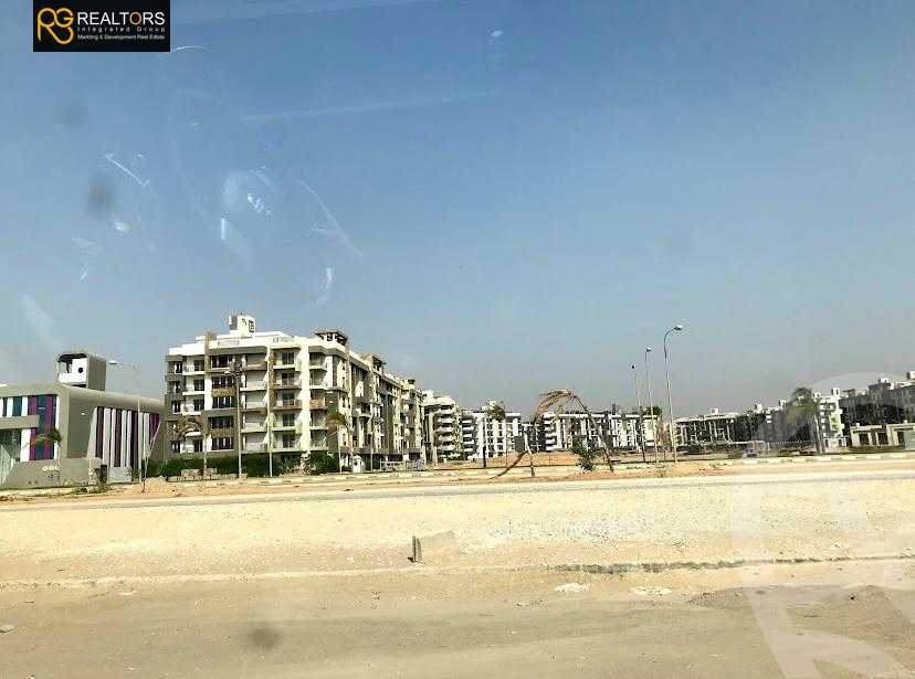 https://aqarmap.com.eg/en/listing/6636257-for-sale-cairo-el-sheikh-zayed-city-lshykh-zyd-ljdyd-kinz-compound-madaar
