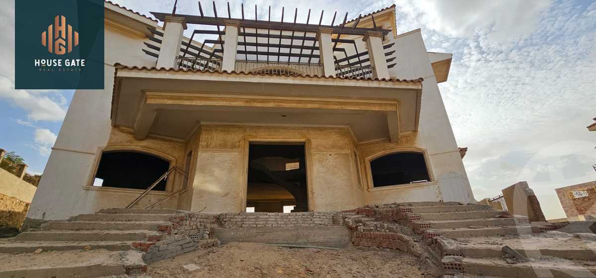 https://aqarmap.com.eg/en/listing/5521193-for-sale-cairo-el-shorouk-compounds-la-colina-compound