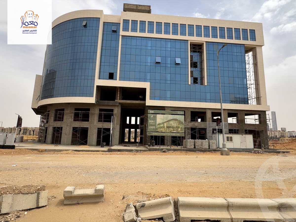 https://aqarmap.com.eg/en/listing/6056527-for-sale-cairo-new-administrative-capital-new-capital-commercial-projects