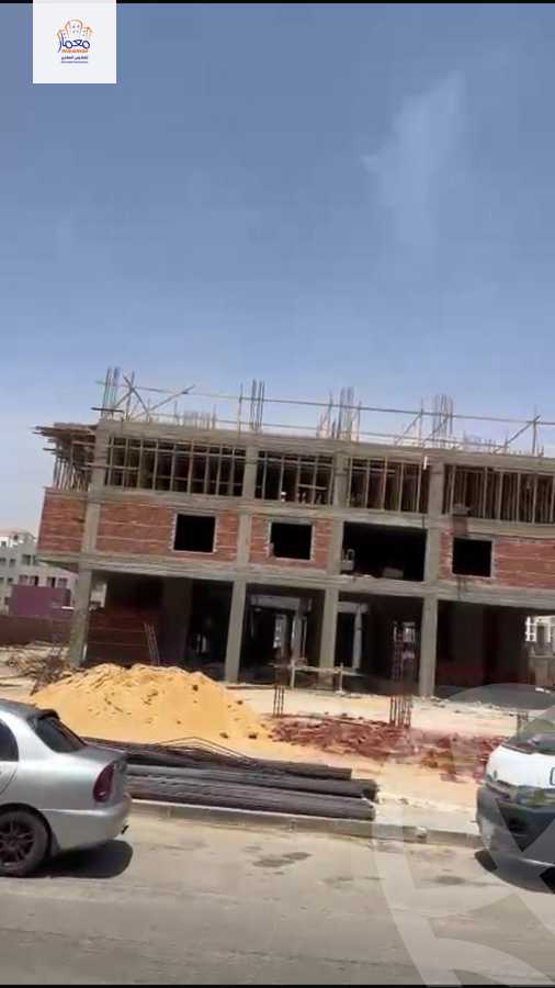 https://aqarmap.com.eg/en/listing/6059219-for-sale-cairo-new-administrative-capital-r7-entrada