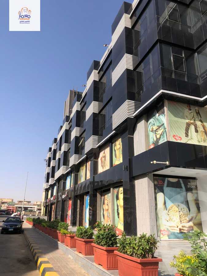 https://aqarmap.com.eg/ar/listing/6261737-for-rent-cairo-new-cairo-first-settlement-mhwr-mstfy-kml