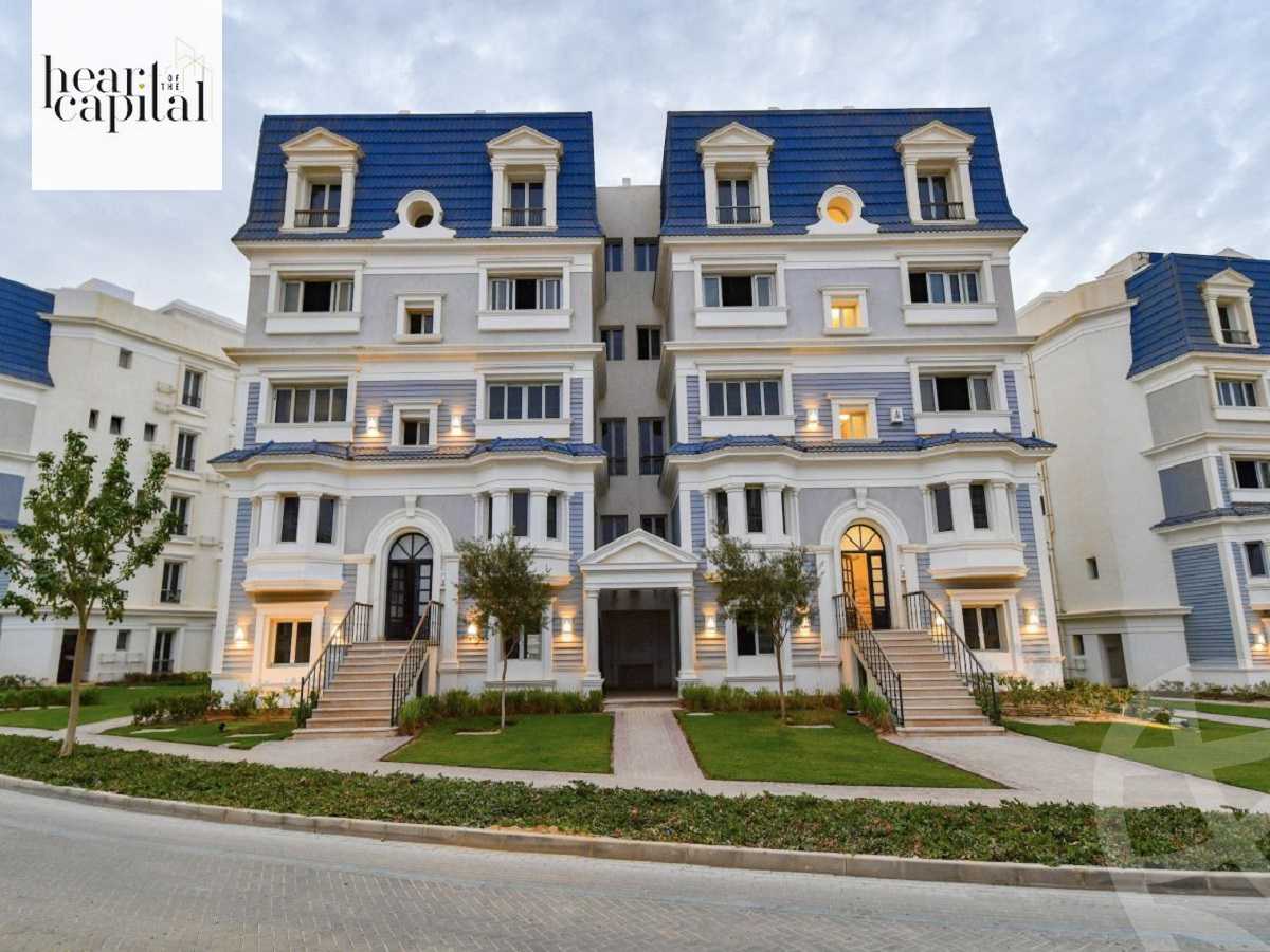 https://aqarmap.com.eg/ar/listing/5813892-for-sale-cairo-new-cairo-compounds-mountain-view-hyde-park