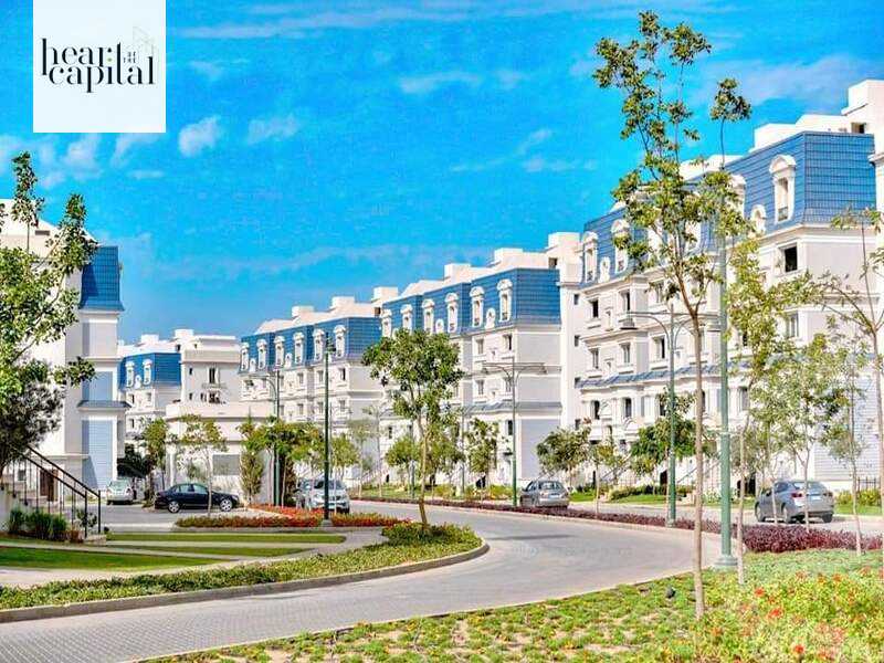 https://aqarmap.com.eg/ar/listing/3690386-for-sale-cairo-new-cairo-compounds-mountain-view-hyde-park