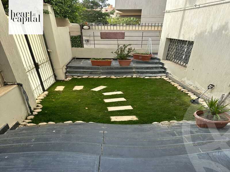 https://aqarmap.com.eg/en/listing/5329588-for-sale-cairo-new-cairo-first-settlement-neighbourhood-10-el-shaheed-abdul-fattah-ahmed-st