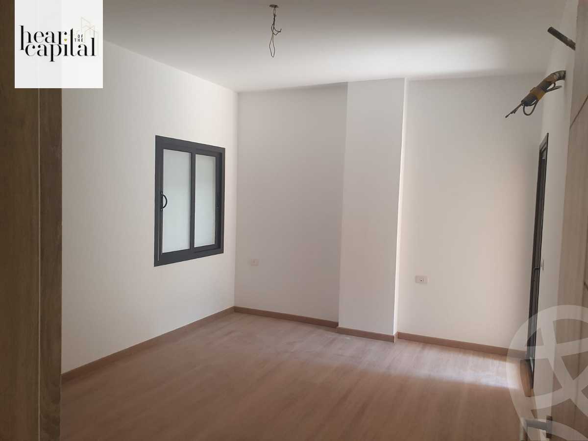https://aqarmap.com.eg/ar/listing/5332534-for-sale-cairo-new-cairo-compounds-fifth-square