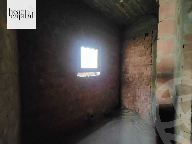 https://aqarmap.com.eg/en/listing/5336100-for-sale-cairo-new-cairo-compounds-galleria-moon-valley