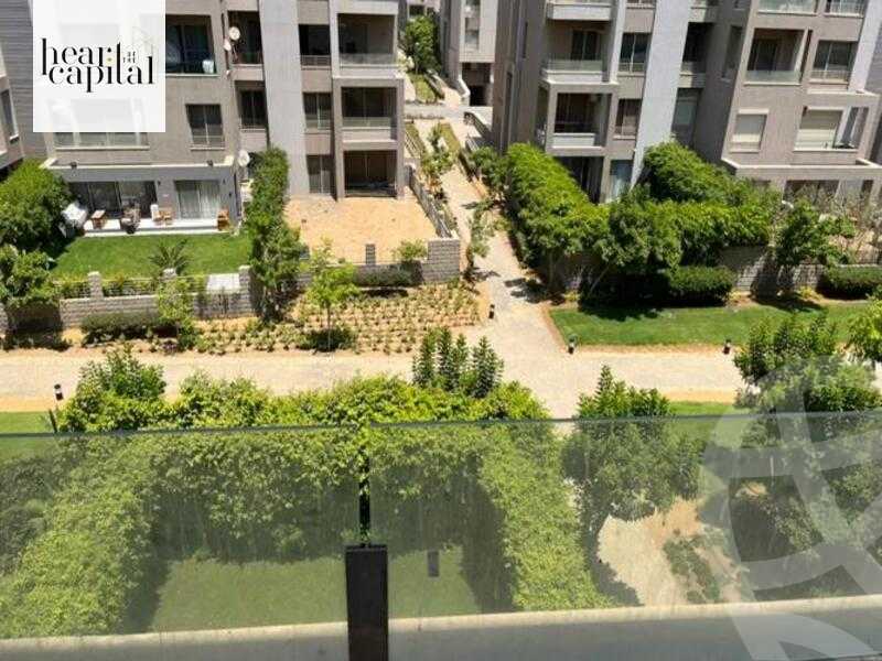 https://aqarmap.com.eg/en/listing/5336792-for-sale-cairo-new-cairo-compounds-village-gate-mall-palm-hills