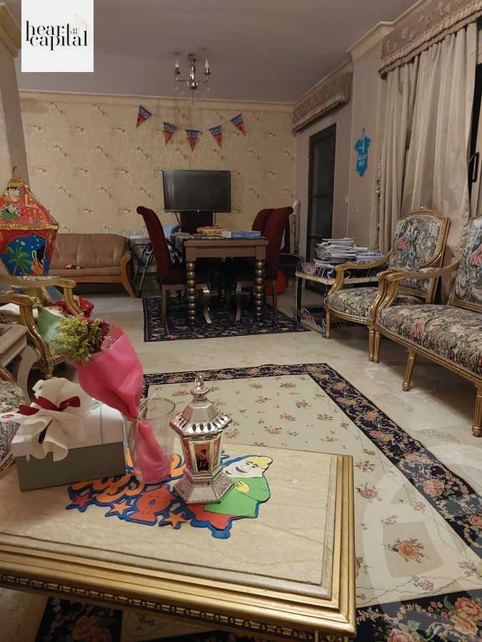 https://aqarmap.com.eg/en/listing/5340428-for-sale-cairo-new-cairo-lrhb-city-phase-1-ahmed-rami-st