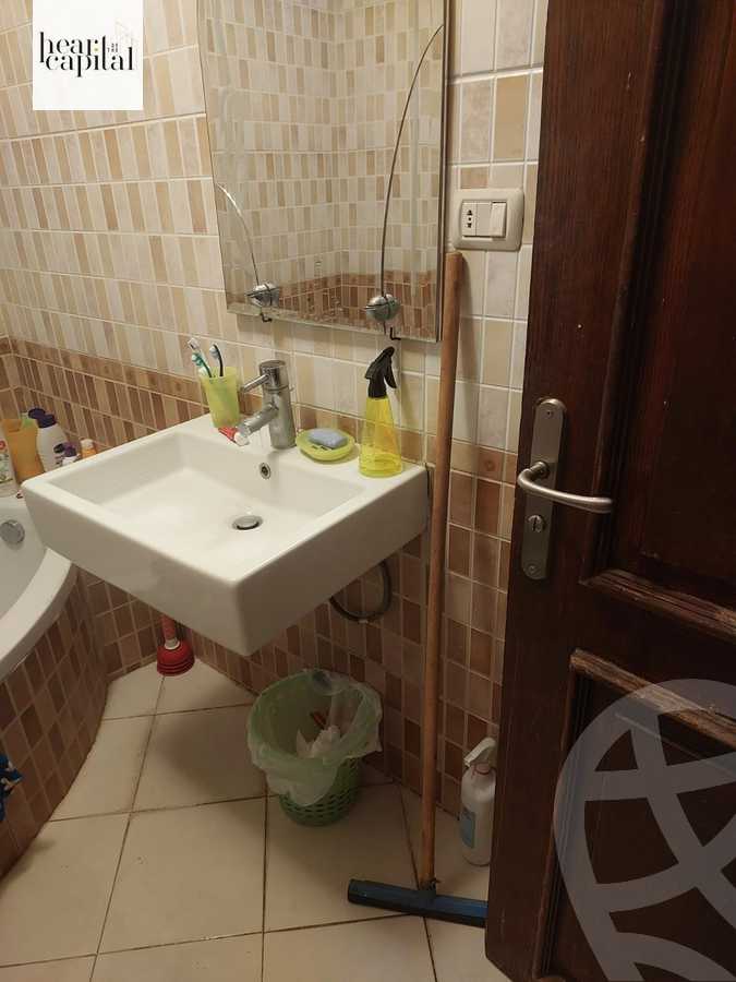 https://aqarmap.com.eg/en/listing/5340428-for-sale-cairo-new-cairo-lrhb-city-phase-1-ahmed-rami-st