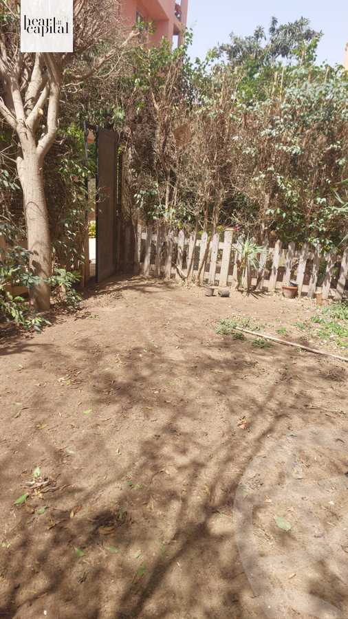https://aqarmap.com.eg/en/listing/5340428-for-sale-cairo-new-cairo-lrhb-city-phase-1-ahmed-rami-st