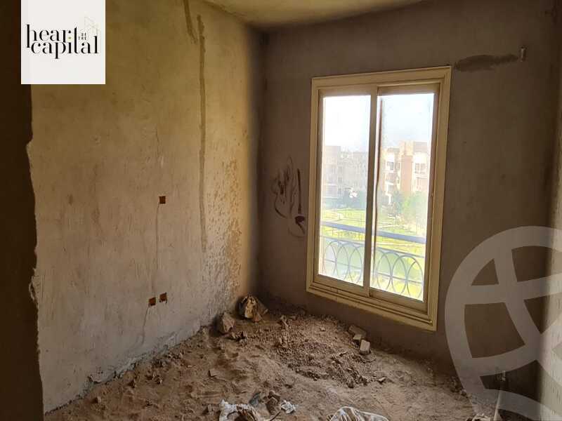 https://aqarmap.com.eg/ar/listing/5348962-for-sale-cairo-el-sheikh-zayed-city-compounds-el-khamayel